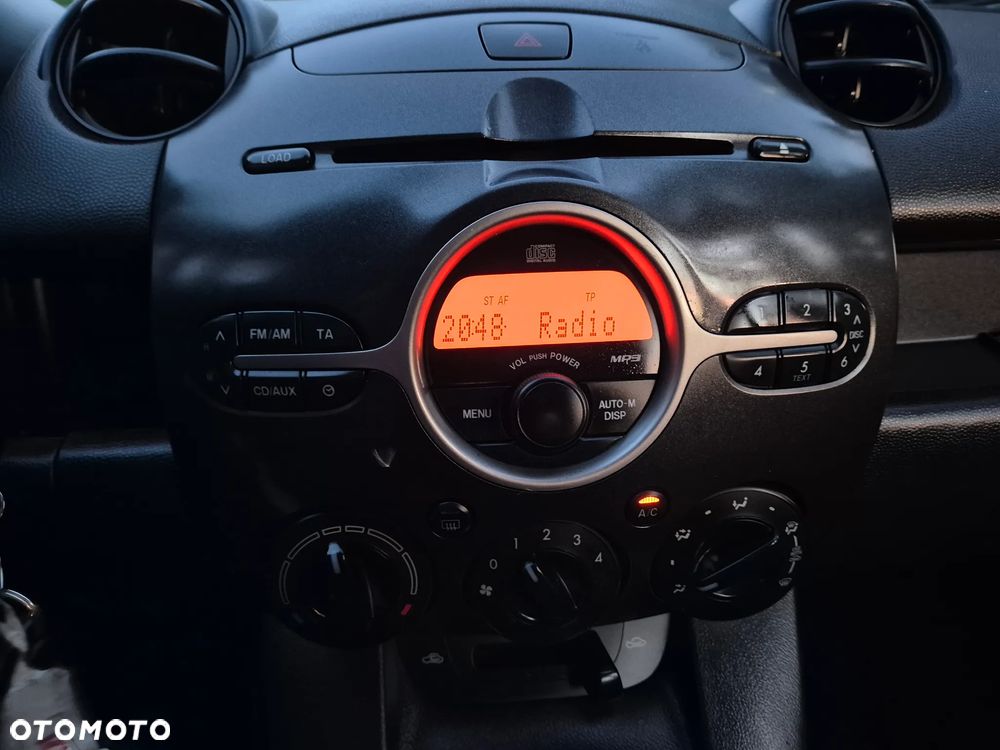 Mazda 2 1.3 Comfort - 23