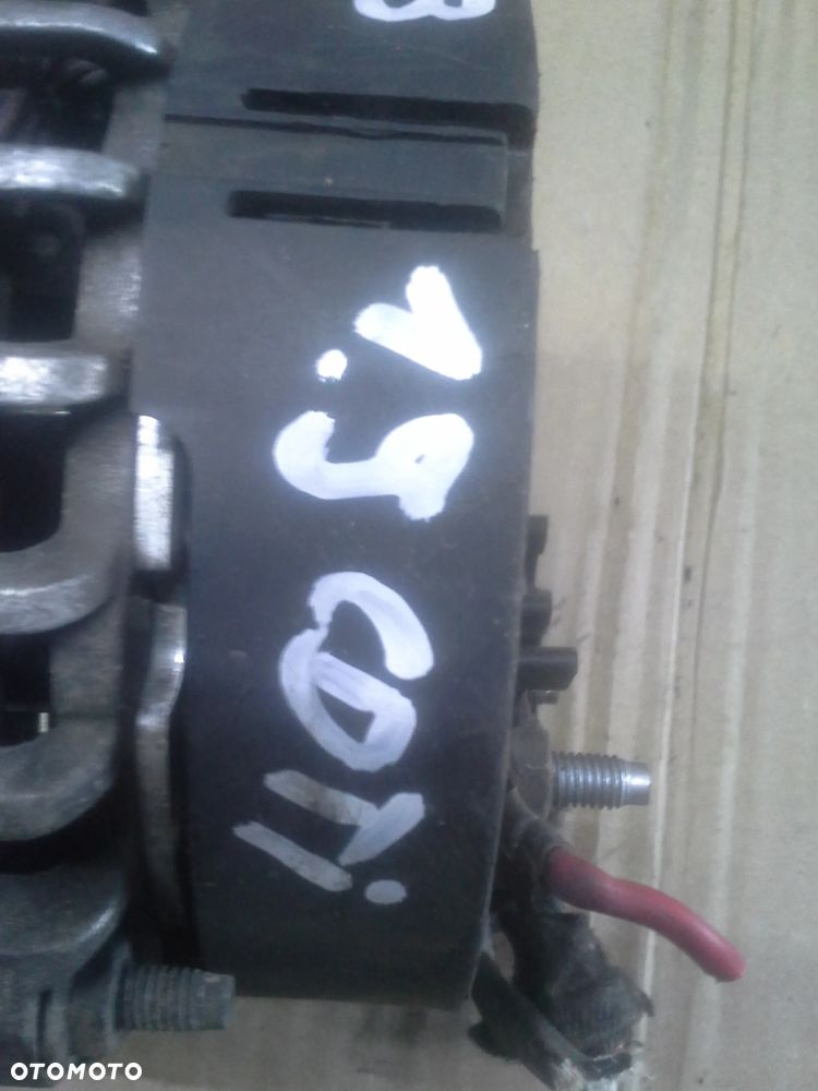 Alternator Opel Zafira B 1.9 CDTi 13153236 - 4
