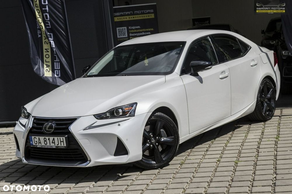 Lexus IS - 3