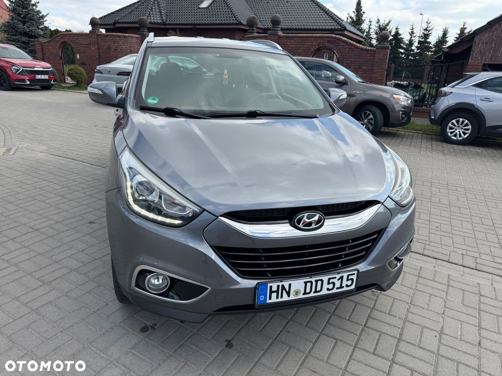 Hyundai ix35 1.7 CRDi 2WD Fifa World Cup Edition - 4