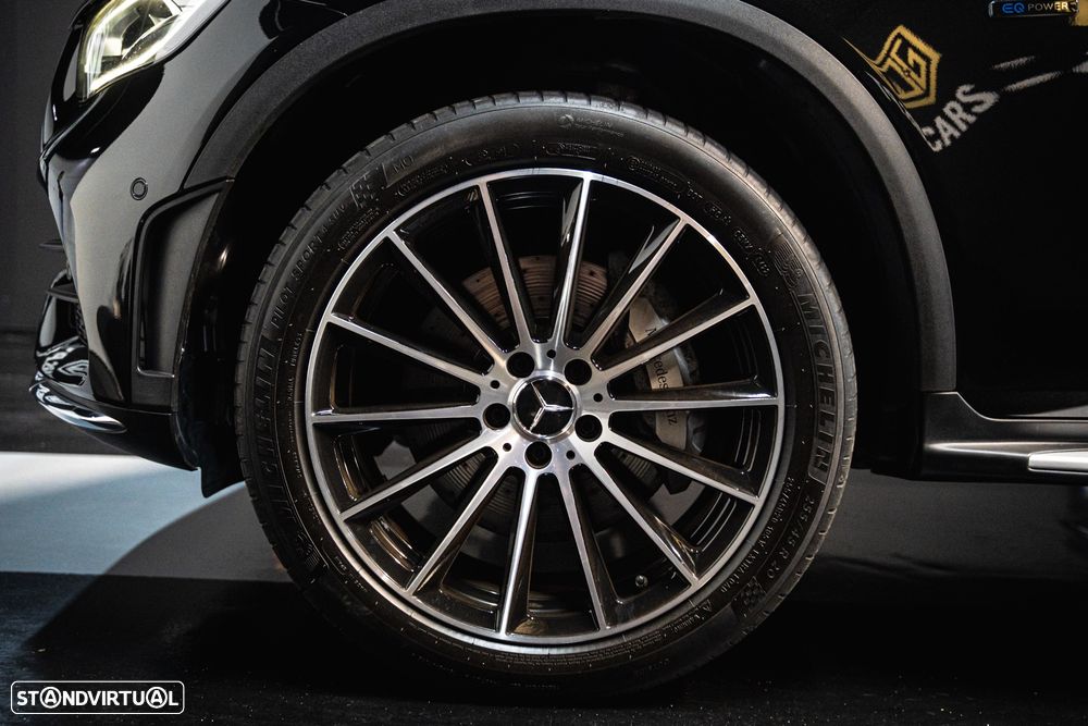 Mercedes-Benz GLC 300 de Coupe 4Matic 9G-TRONIC AMG Line - 4