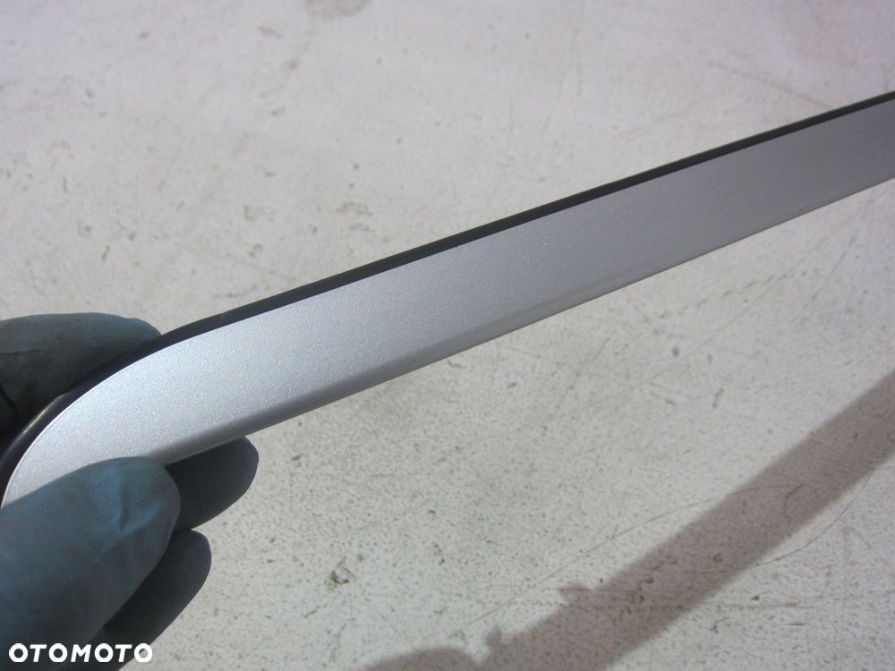 BMW X3 F25 LISTWA ZGARNIAJĄCA SZYBY LEWA A14 MINERAL SILBER 7286179 - 5