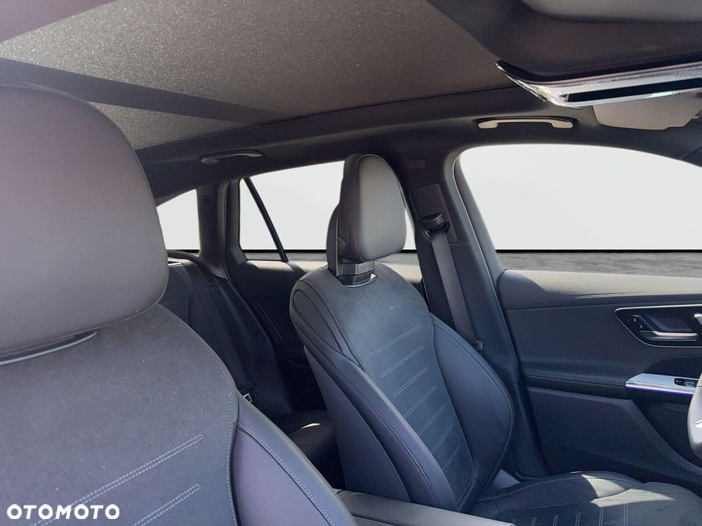 Mercedes-Benz GLC 220 d mHEV 4-Matic AMG Line - 26