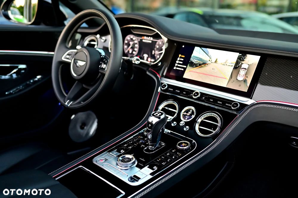 Bentley Continental GT - 13