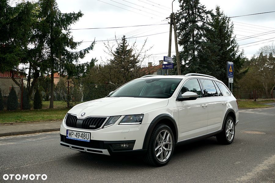 Skoda Octavia 2.0 TDI 4x4 DSG Scout - 9