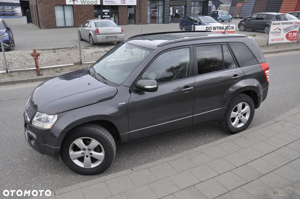 Suzuki Grand Vitara 1.9 DDiS Comfort DPF Limited - 4