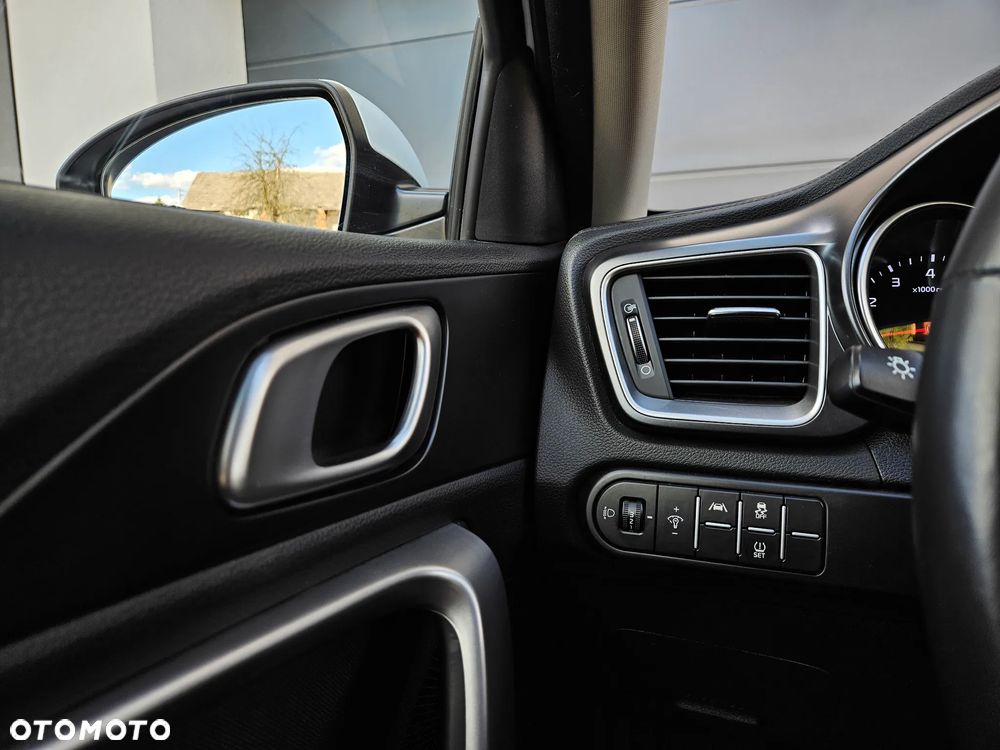 Kia Ceed 1.5 T-GDI S - 14
