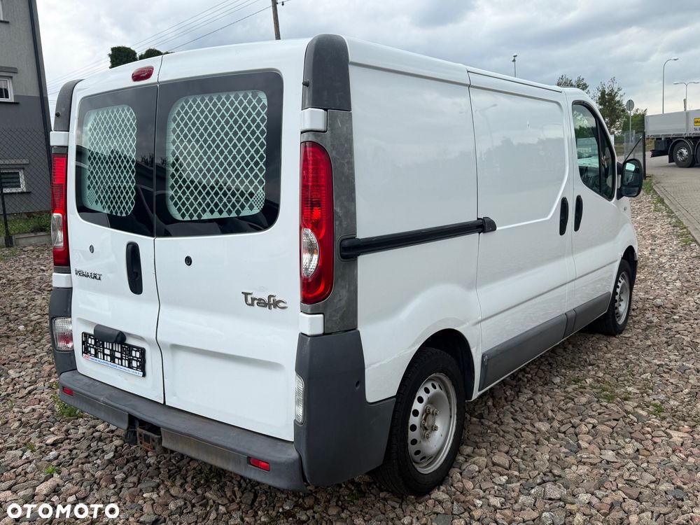 Renault Trafic 2.0dci sprowadzony bezwypadkowy - 3