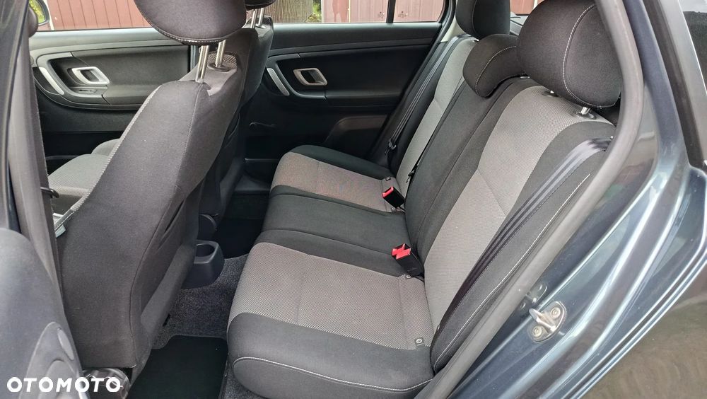 Skoda Fabia 1.4 16V Sport - 18