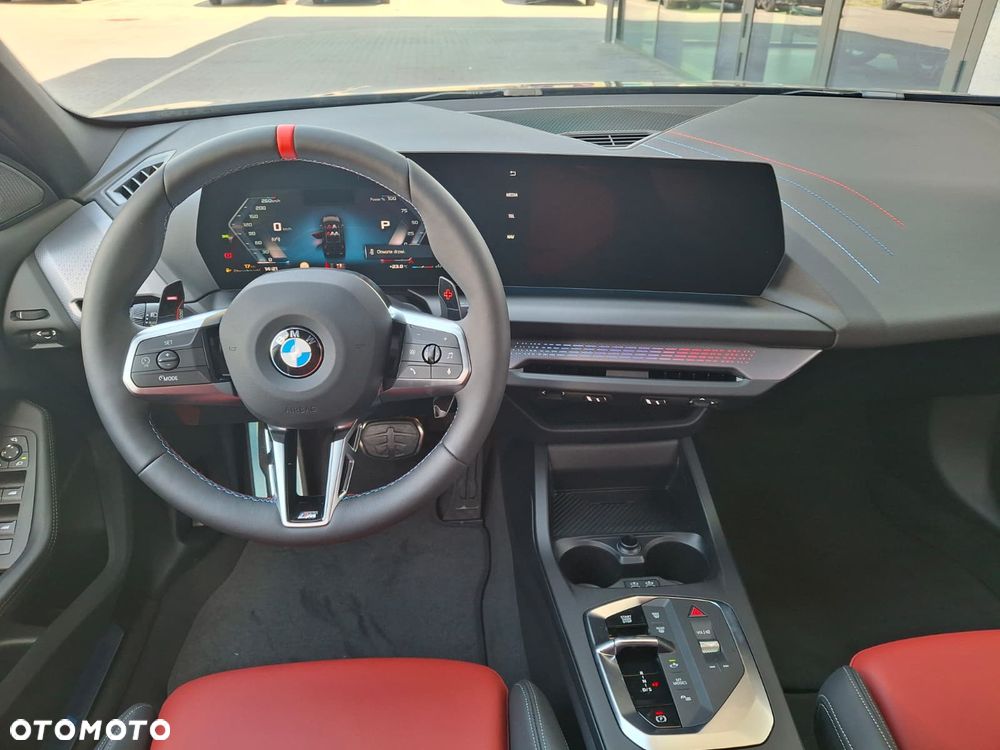BMW Seria 1 M135 xDrive - 24