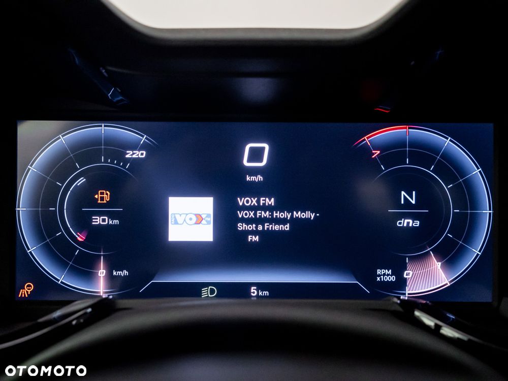 Alfa Romeo Junior 1.2 mHEV Ibrida Intensa eDCT - 30