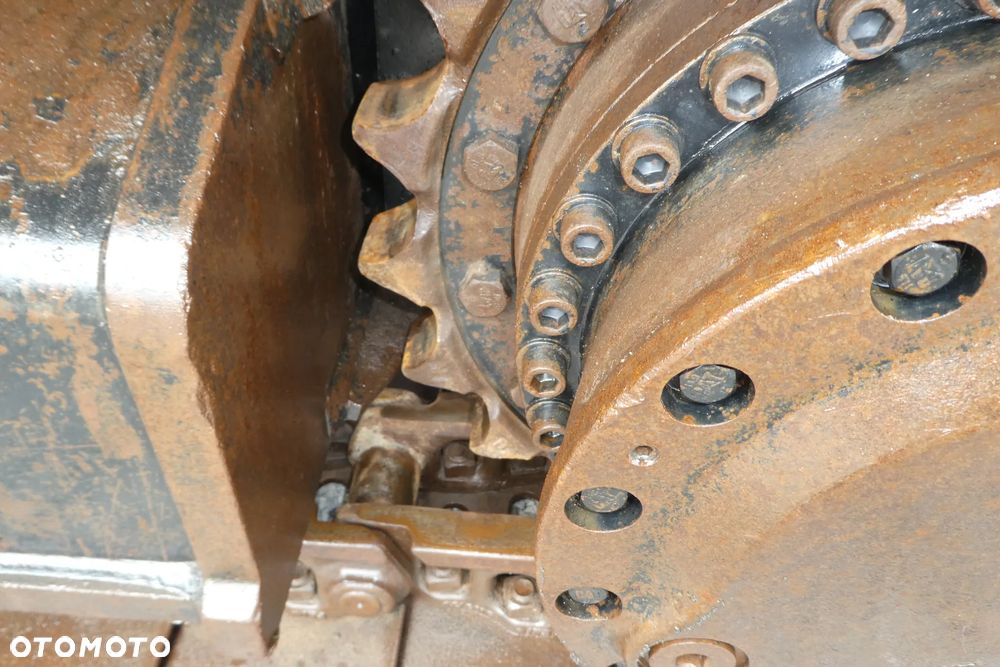 Caterpillar M 318F Z NIEMIEC TRZY ŁYŻKI - 15