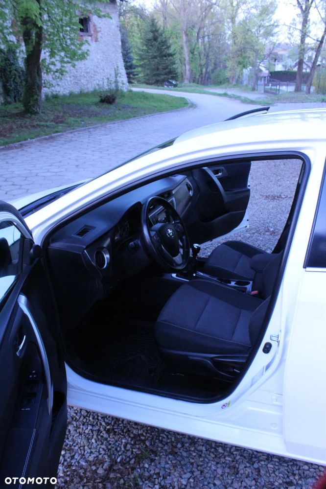 Toyota Auris 1.33 VVT-i Premium - 13