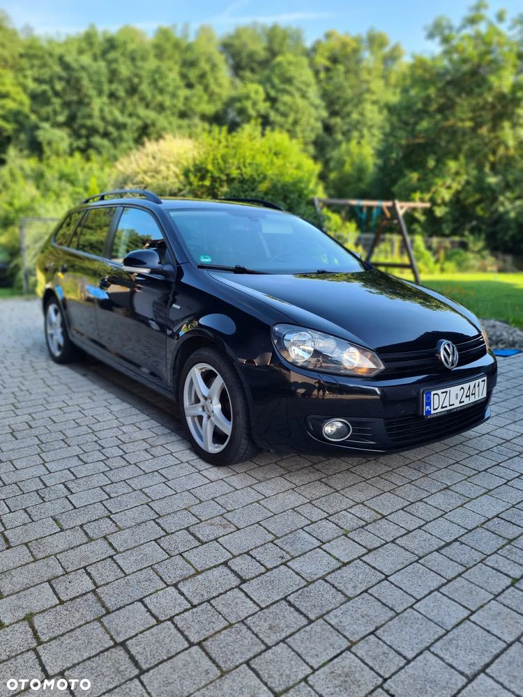 Volkswagen Golf 2.0 TDI DPF BlueMotion Technology MATCH - 11