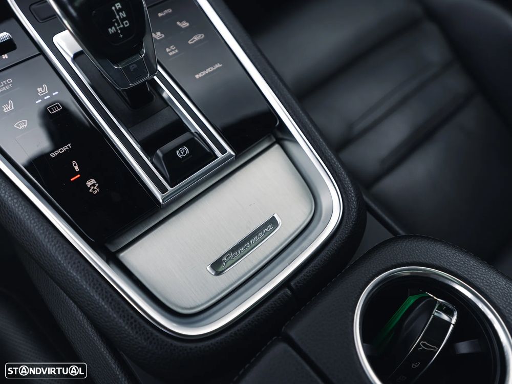 Porsche Panamera 4S Diesel - 27
