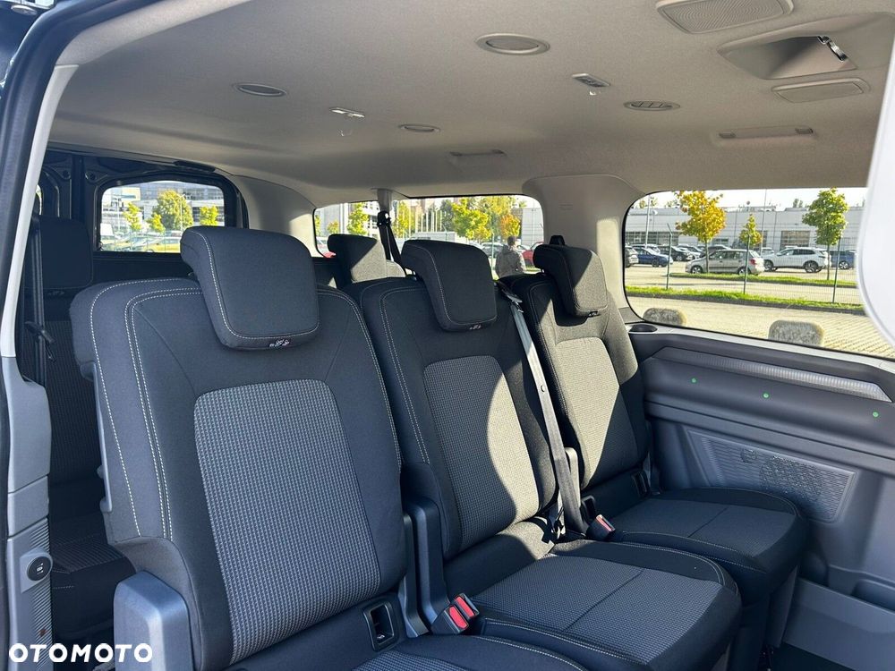 Volkswagen Caravelle Caravelle silnik: 2,0 l TDI 150 KM / skrzynia biegów: 6-biegowa manualna rozstaw osi: 3500 mm - 26
