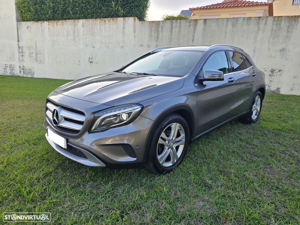 Mercedes-Benz GLA 220 d Urban - 1