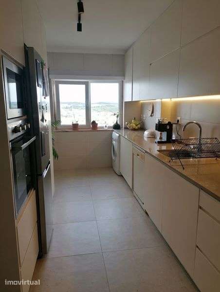 Apartamento T2 Renovado | São Marcos - Grande imagem: 3/12