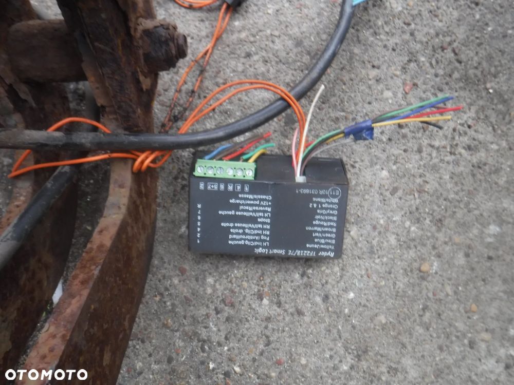 Kia Sportage III hak holowniczy modul - 3