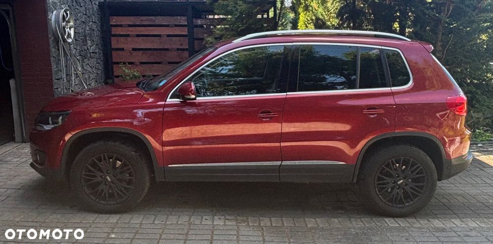 Volkswagen Tiguan 2.0 TDI DPF 4Motion BlueMotion Technology DSG Sport & Style - 2