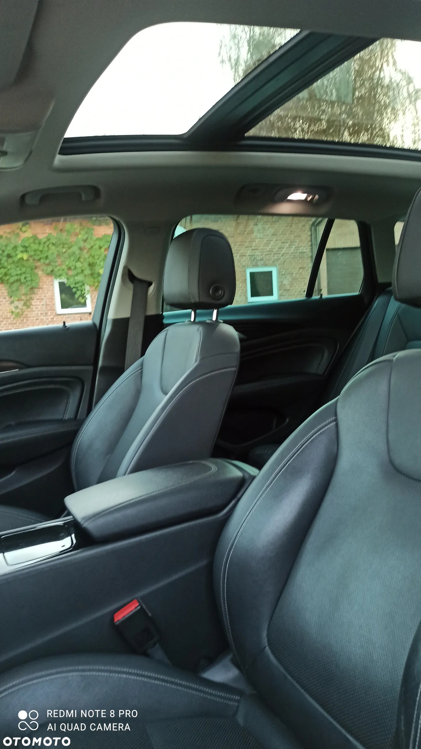 Opel Insignia - 18