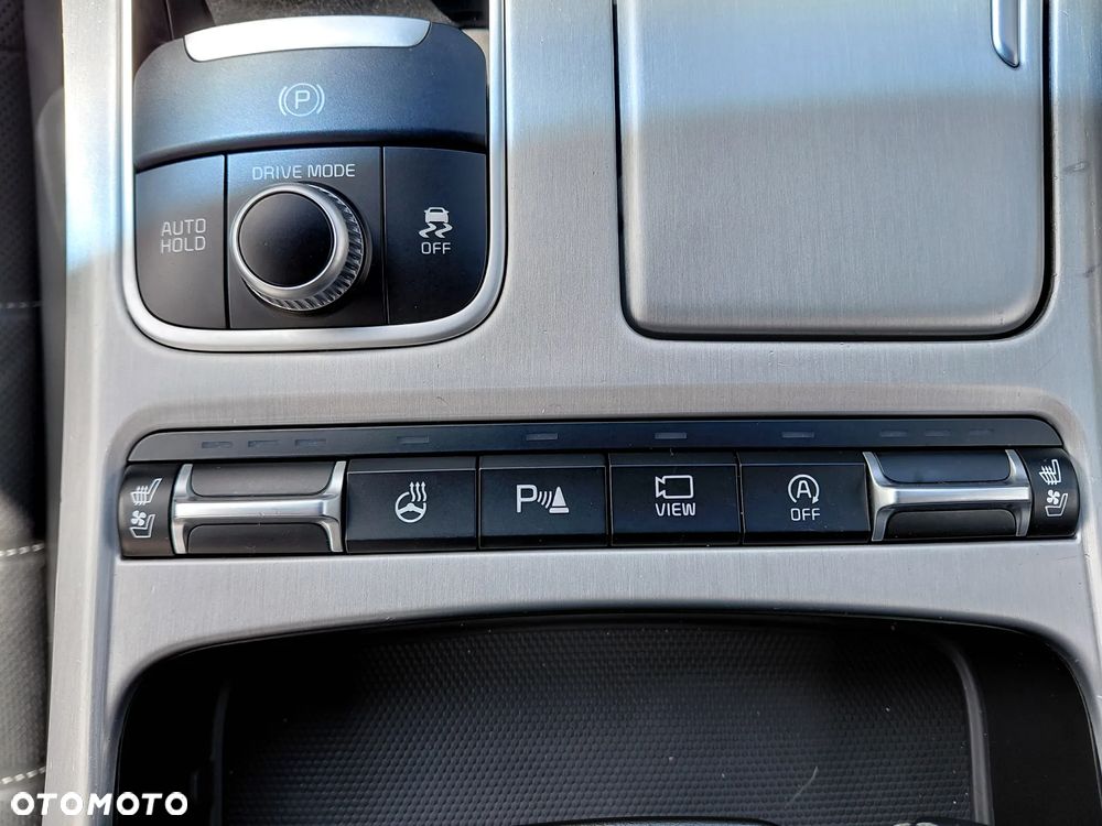 Kia Stinger 3.3 T-GDI V6 GT AWD - 21