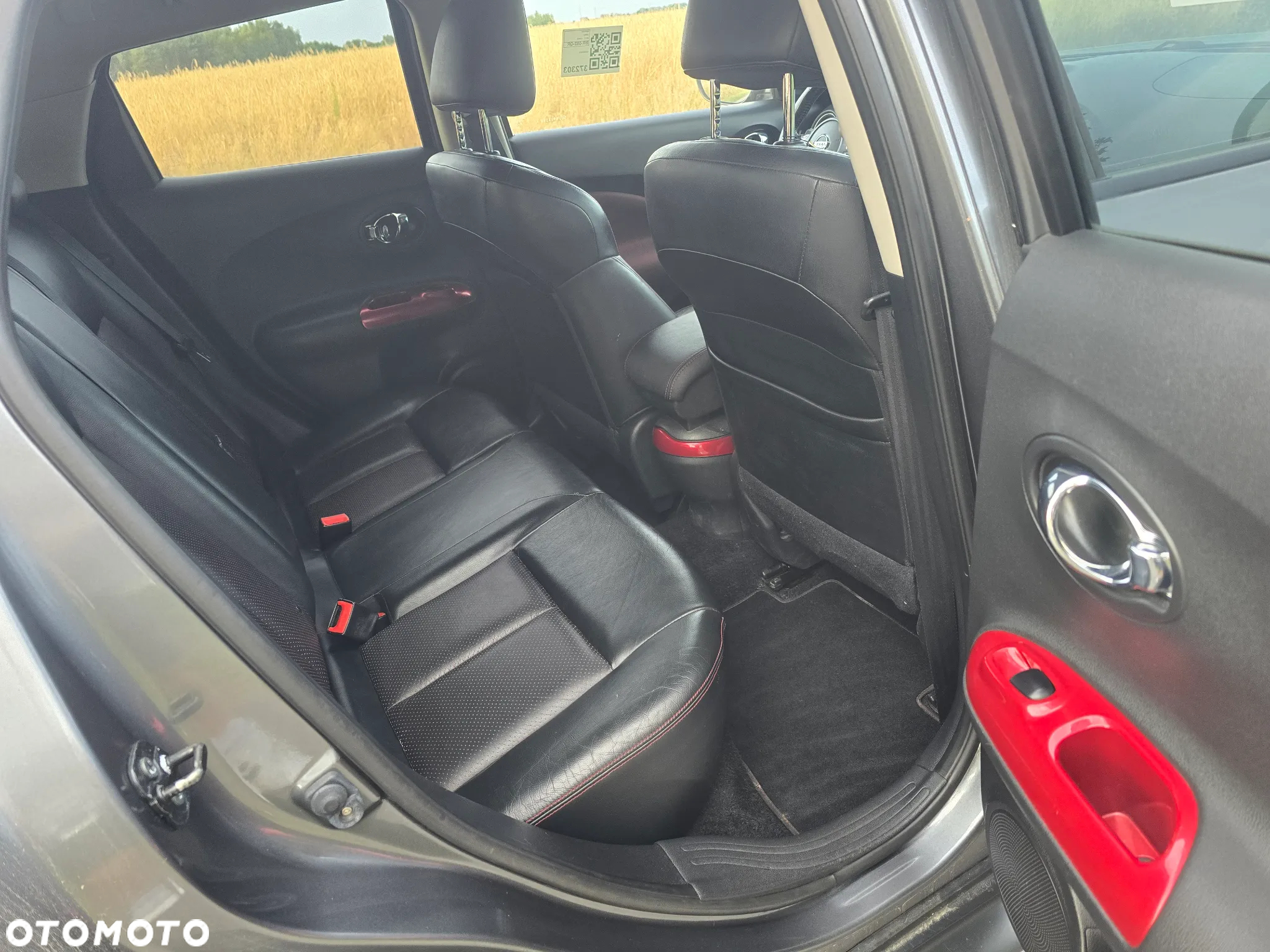 Nissan Juke 1.6 DIG-T Acenta 4WD Xtronic - 11