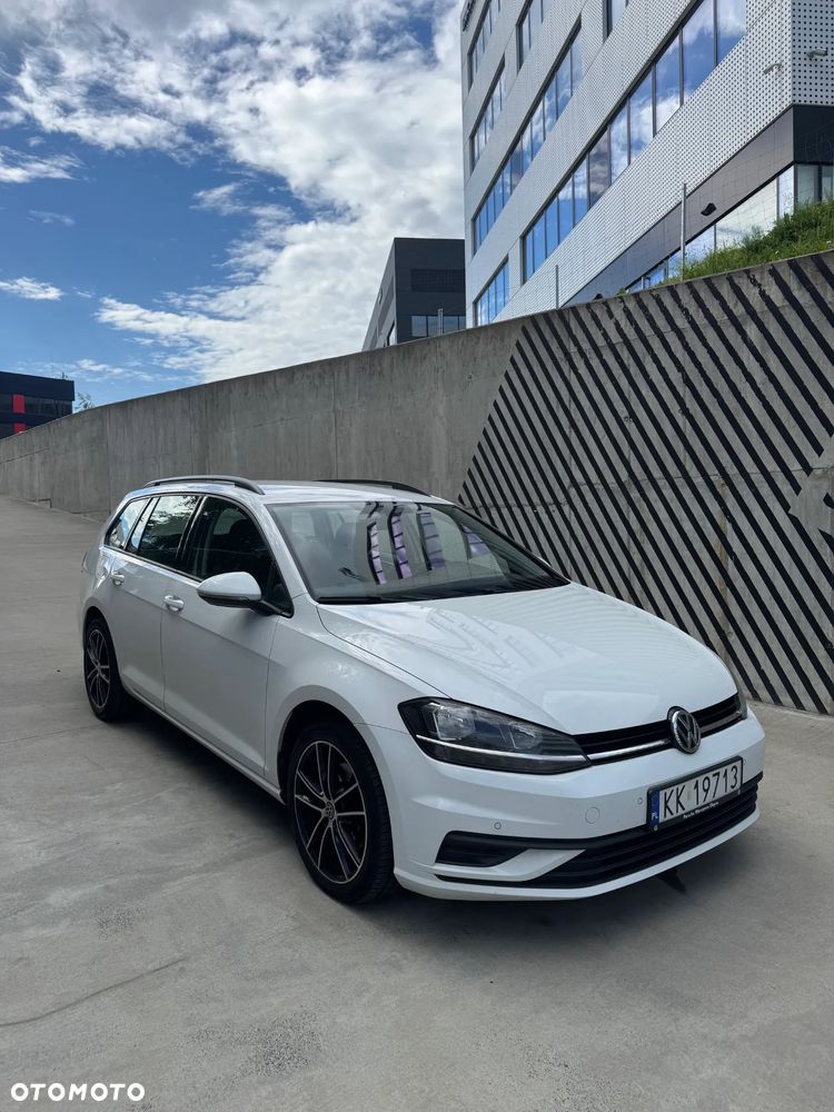 Volkswagen Golf - 18
