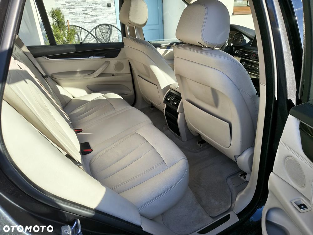BMW X5 xDrive40e - 34
