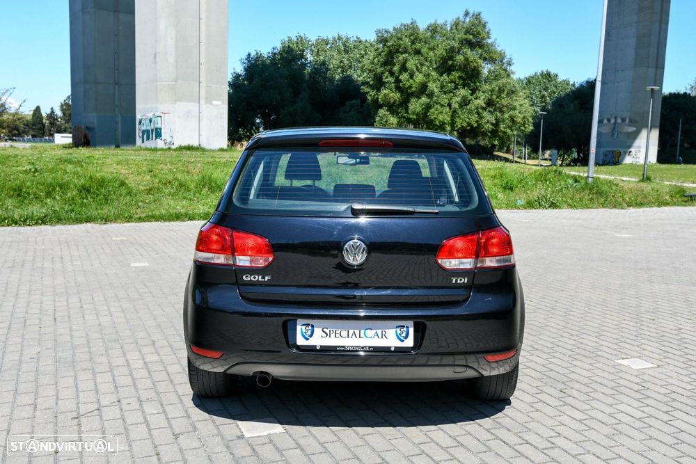 VW Golf 1.6 TDi Confortline DSG - 6