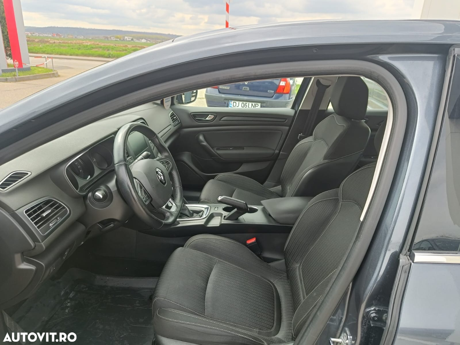 Renault Megane Blue dCi 116 EDC Zen - 13