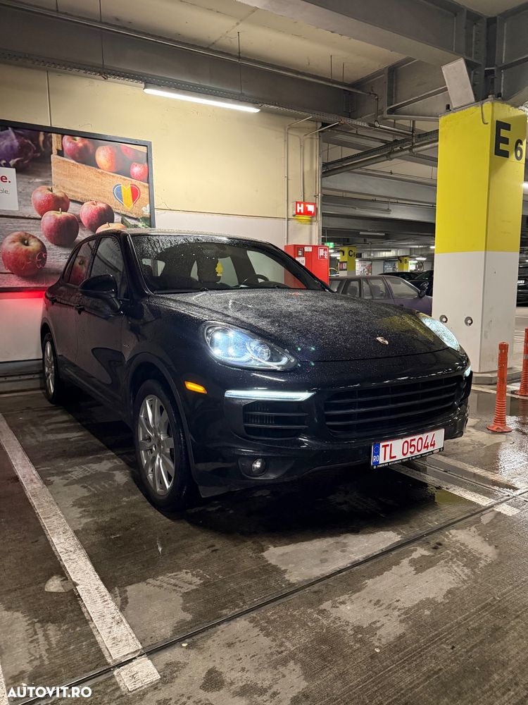 Porsche Cayenne Platinum Edition - 8