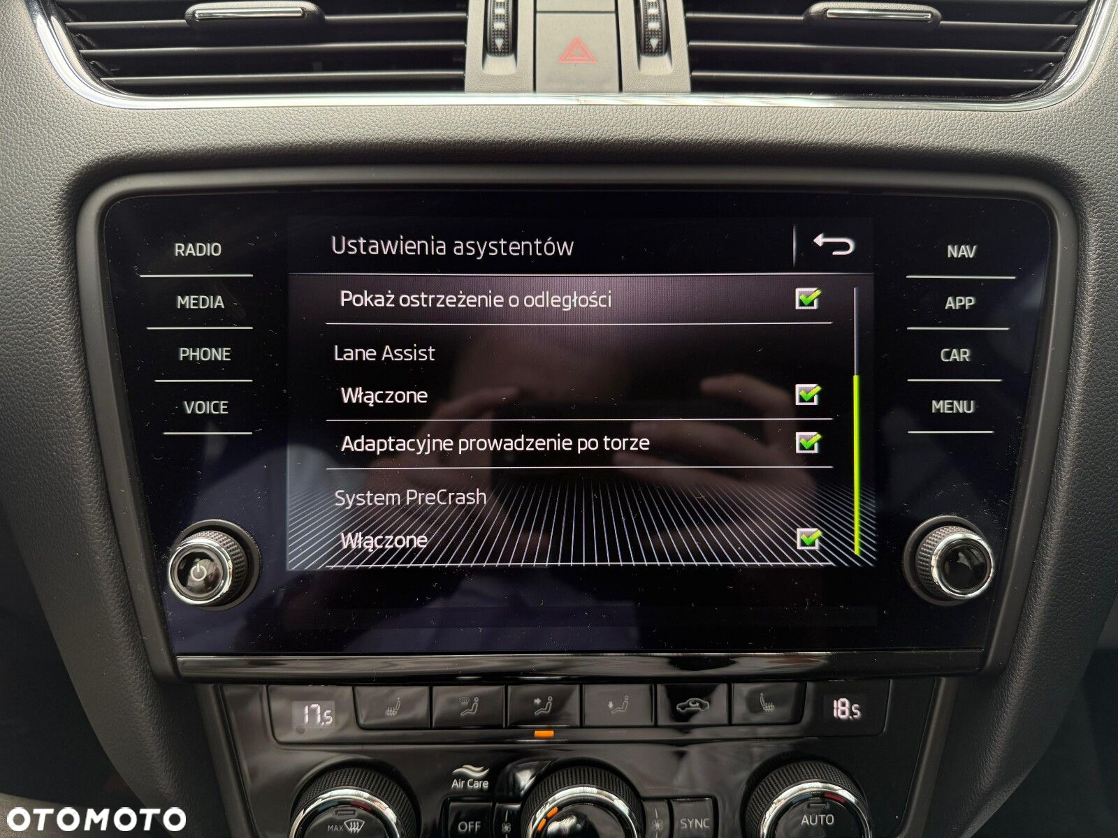 Skoda Octavia 1.5 TSI GPF ACT Style DSG - 27