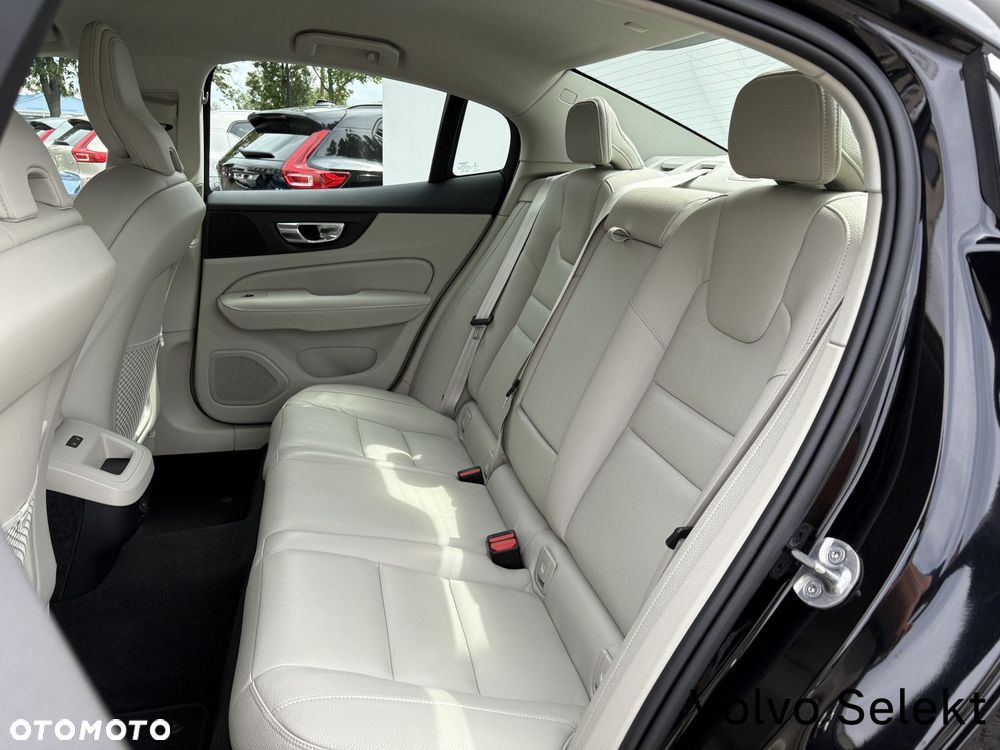 Volvo S60 - 19