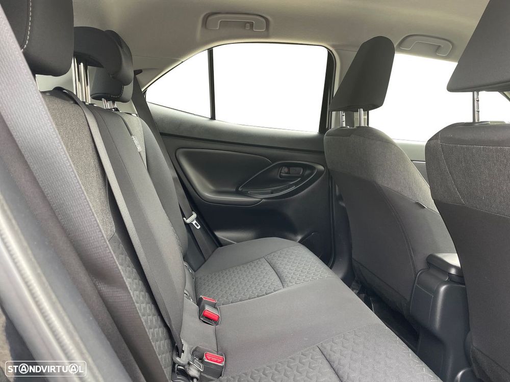 Toyota Yaris Cross 1.5 HDF Comfort Plus - 7