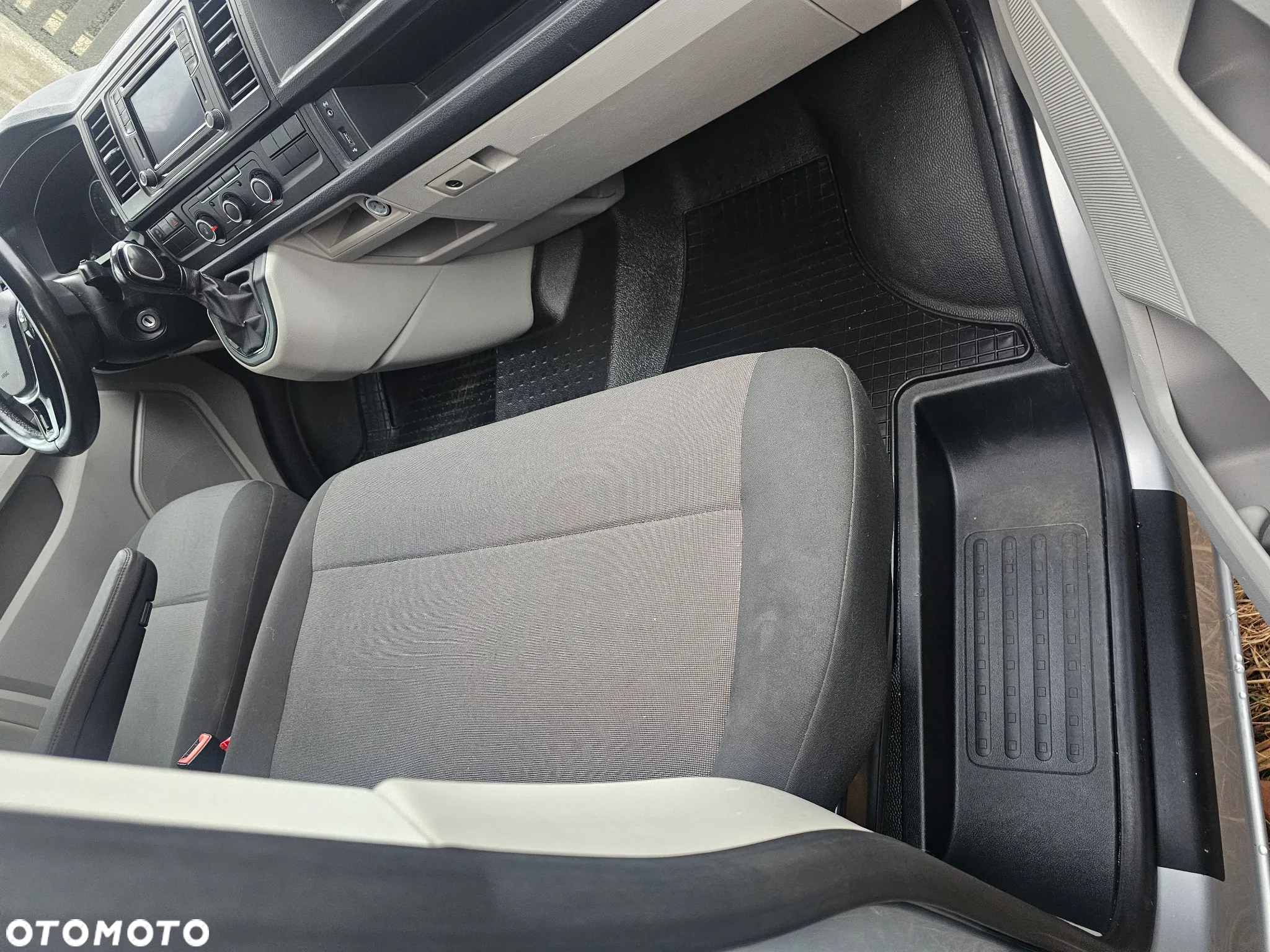 Volkswagen Transporter T6 DSG Kurz Plus Trendline - 17