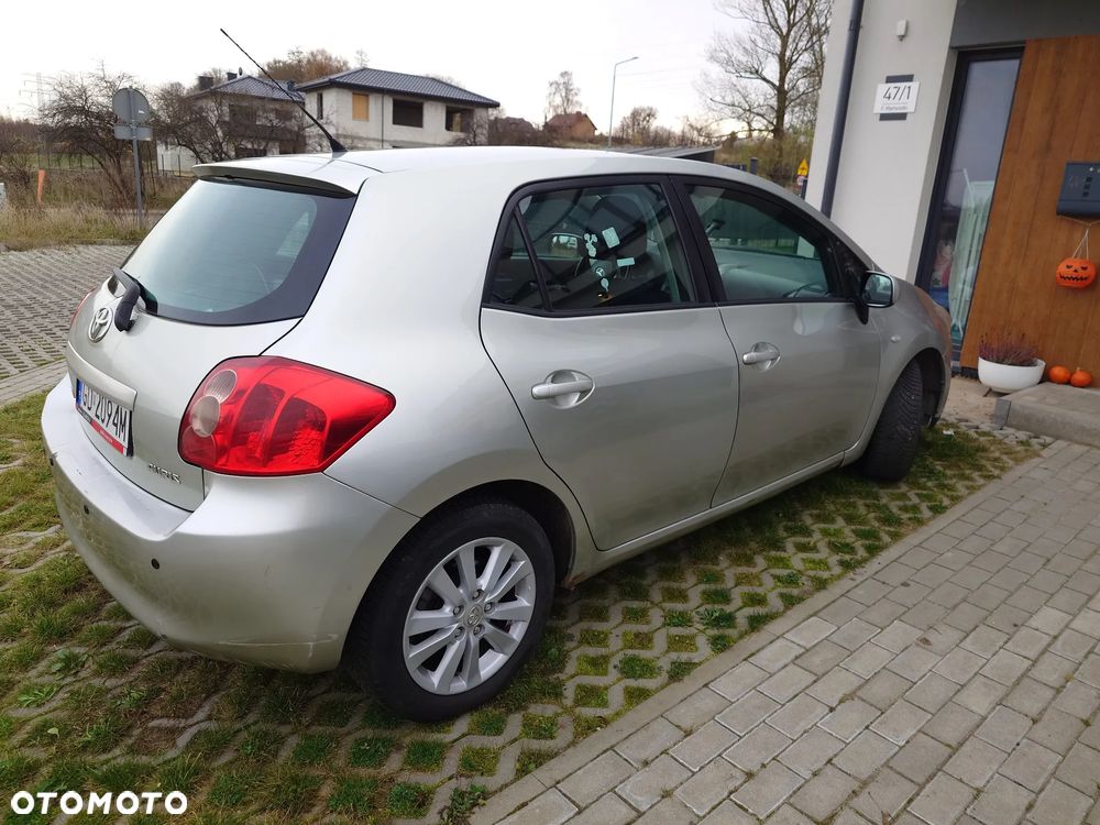 Toyota Auris 1.6 VVT-i Premium MM - 3
