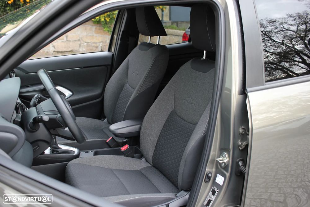 Toyota Yaris Cross 1.5 HDF Exclusive - 13