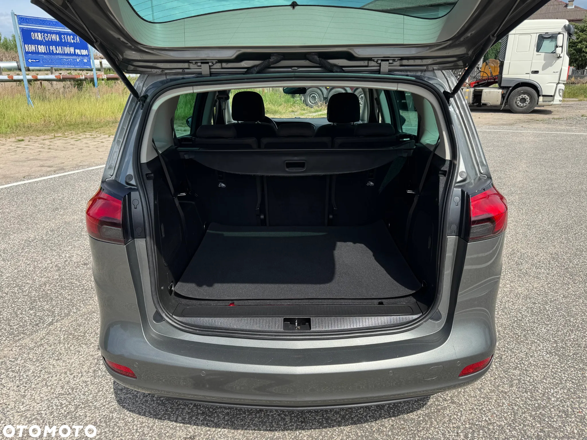 Opel Zafira 1.4 T Cosmo EcoFLEX S&S - 32