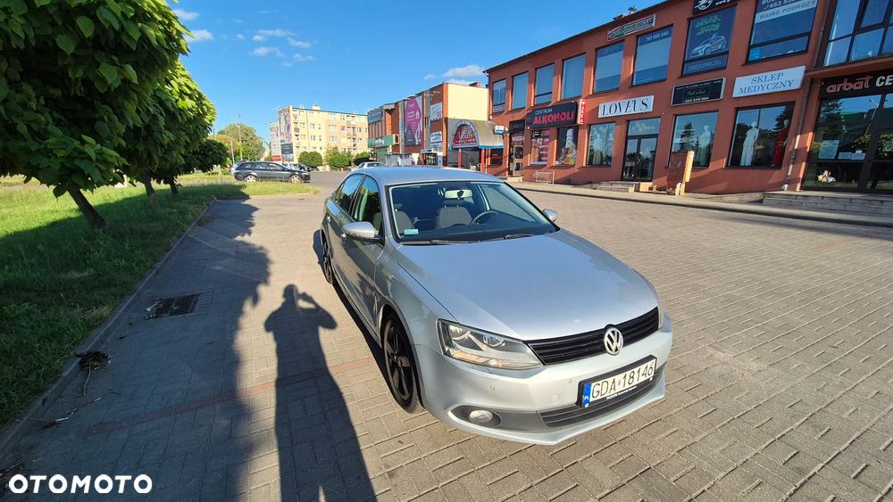 Volkswagen Jetta 1.6 TDI DPF Trendline - 2