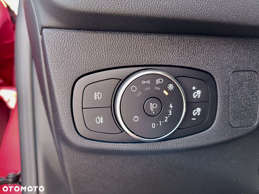 Ford Focus 1.0 EcoBoost ST-Line X - 13