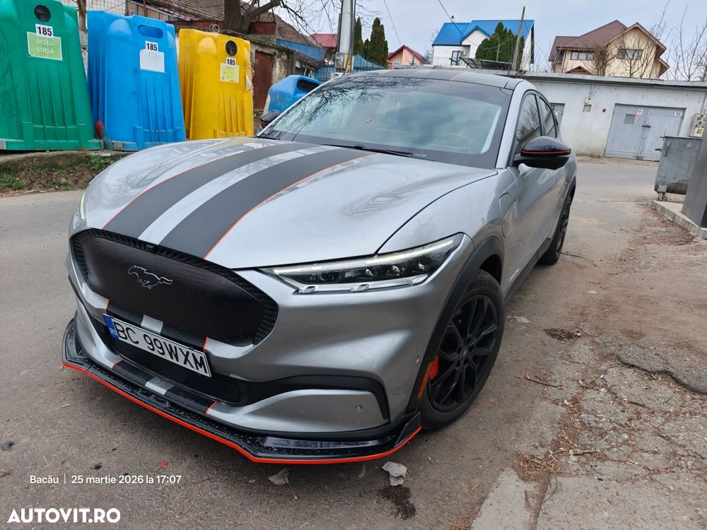 Ford Mustang Mach-E RWD Extended Range 216 kW Base - 10