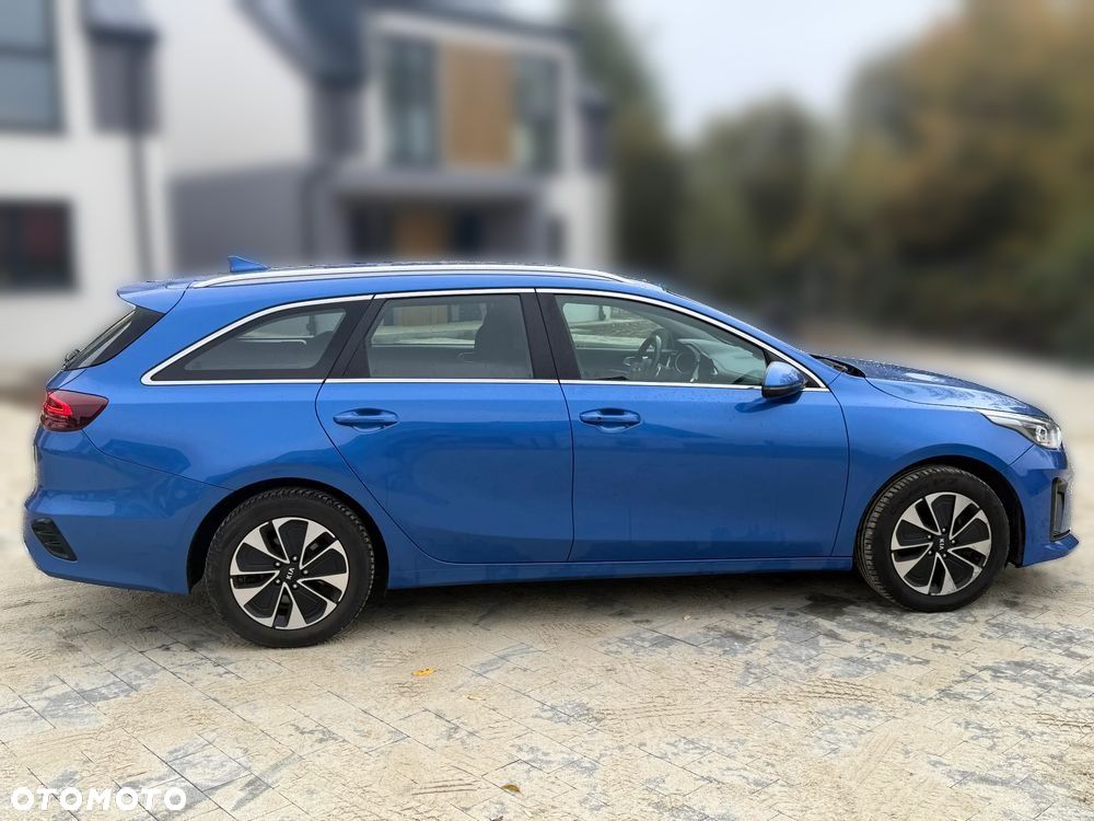 Kia Ceed - 7