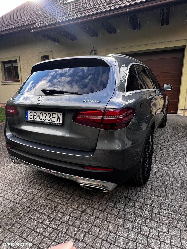 Mercedes-Benz GLC 250 4-Matic - 8
