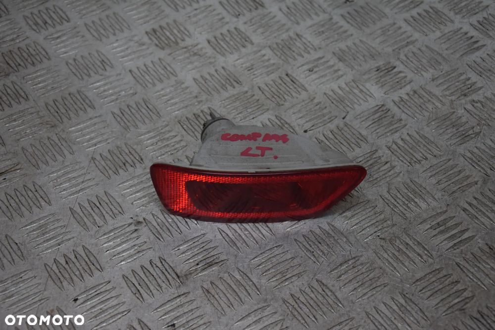 JEEP COMPASS I LIFT LAMPA LEWA  TYŁ - 1
