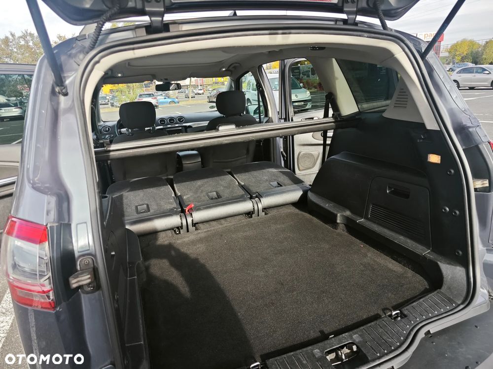 Ford S-Max - 24