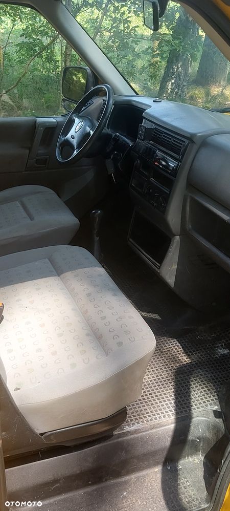 Volkswagen TransporterT4 - 20