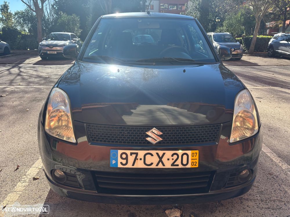 Suzuki Swift 1.3 DDiS GL - 1