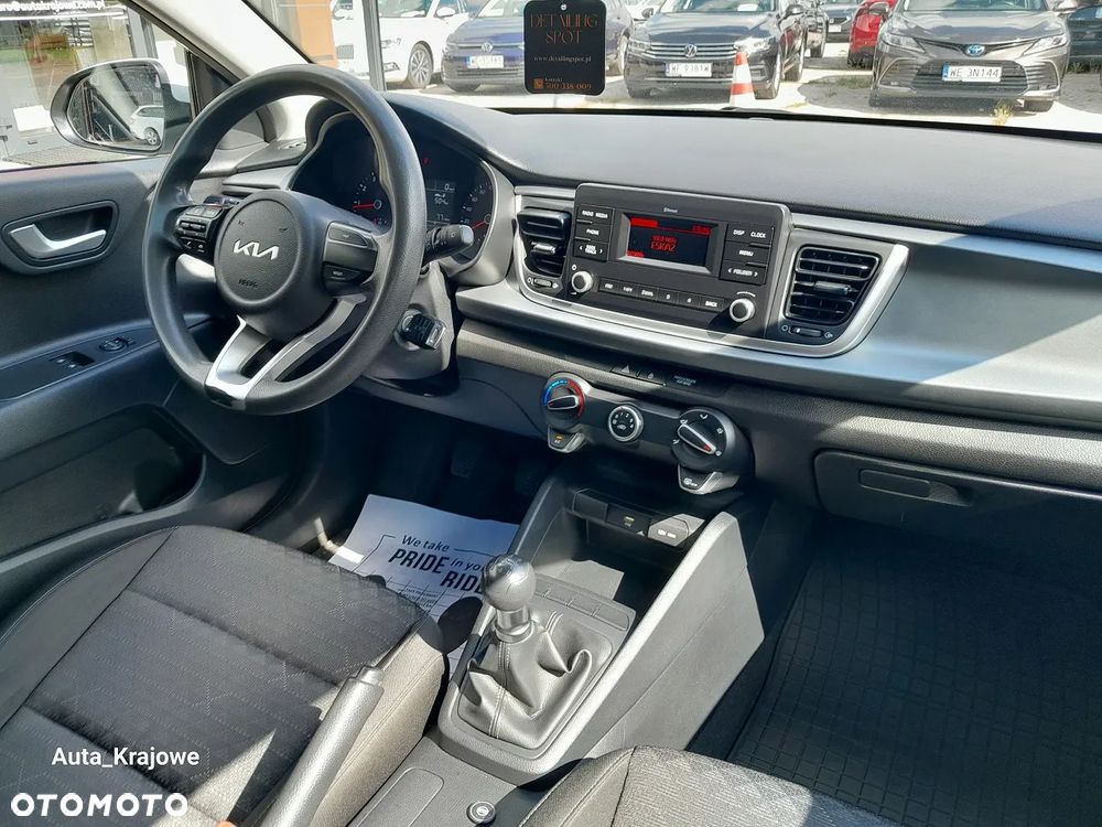 Kia RIO VAN - 10
