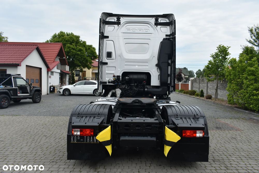 Ford F-MAX 500 // RETARDER //  KLIMA POSTOJOWA // METALIK // XENON // FULL LED // - 6